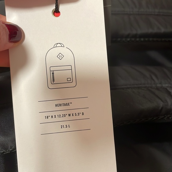 NWT Herschel Black Nylon Heritage Backpack 21.5L - Picture 13 of 16